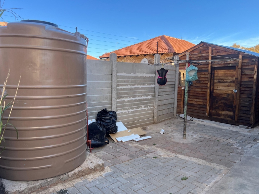 3 Bedroom Property for Sale in Waterval East North West